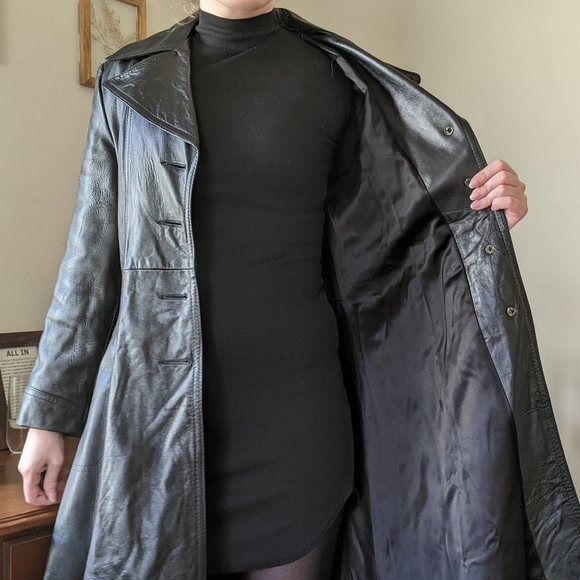 Vintage Black Leather Trench Coat - Picture 3 of 6
